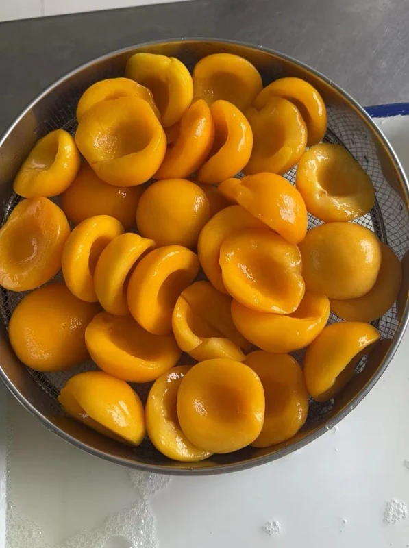 3000g Canned Yellow Peaches in Light Syrup Large Fruit 3000g Canned Yellow Peaches in Light Syrup Large Fruit