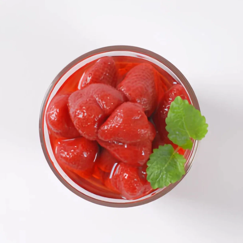 Strawberry in Heavy Syrup Glass Jar Strawberry in Heavy Syrup Glass Jar